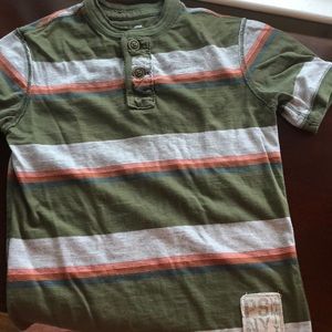 Short sleeve striped T-shirt